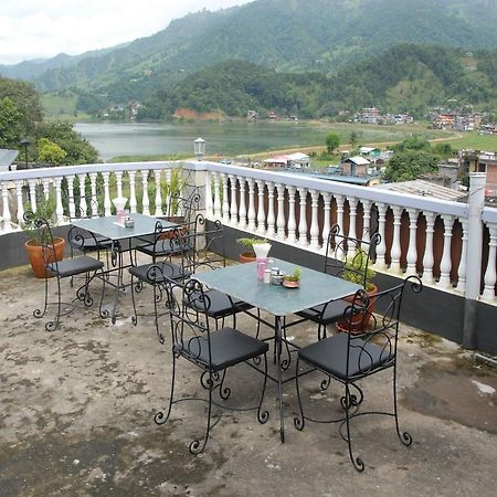 Hotel Blue Heaven Pokhara Zewnętrze zdjęcie